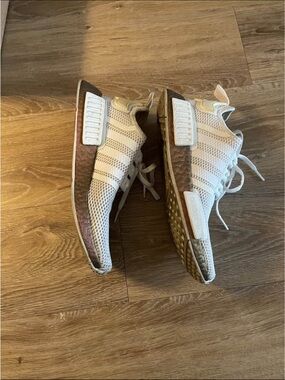 Adidas X_PLR Women’s sneakers size 7 in beautiful gum white with rose gold